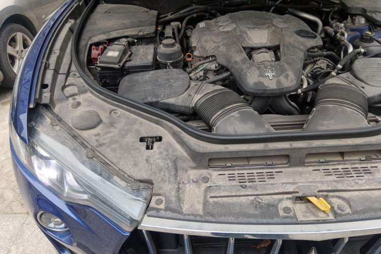 Used Maserati Levante 2016 3.0T Standard Edition Engine Bay Right