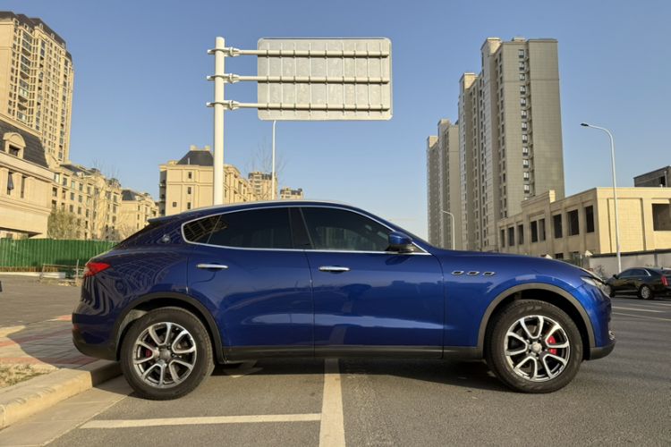 Used Maserati Levante 2016 3.0T Standard Edition Exterior 1