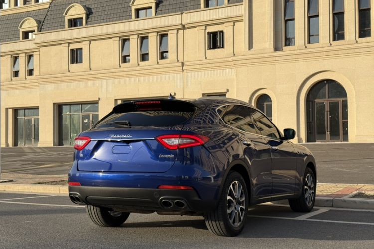 Used Maserati Levante 2016 3.0T Standard Edition Exterior 10