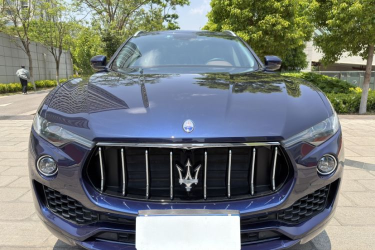 Used Maserati Levante 2016 3.0T Standard Edition Exterior 14