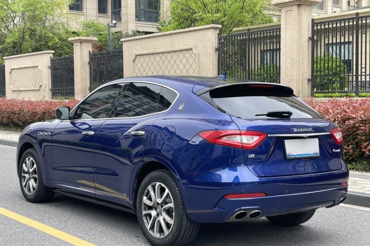 Used Maserati Levante 2016 3.0T Standard Edition Exterior 2