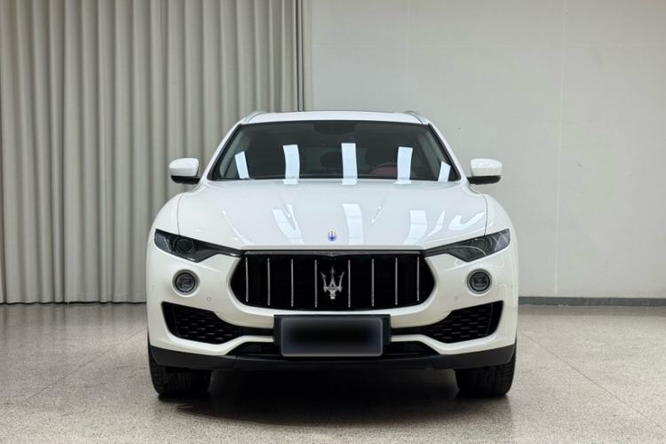 Used Maserati Levante 2016 3.0T Standard Edition Exterior 2