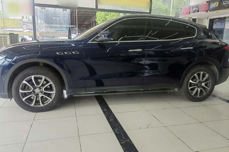 Used Maserati Levante 2016 3.0T Standard Edition Exterior 3