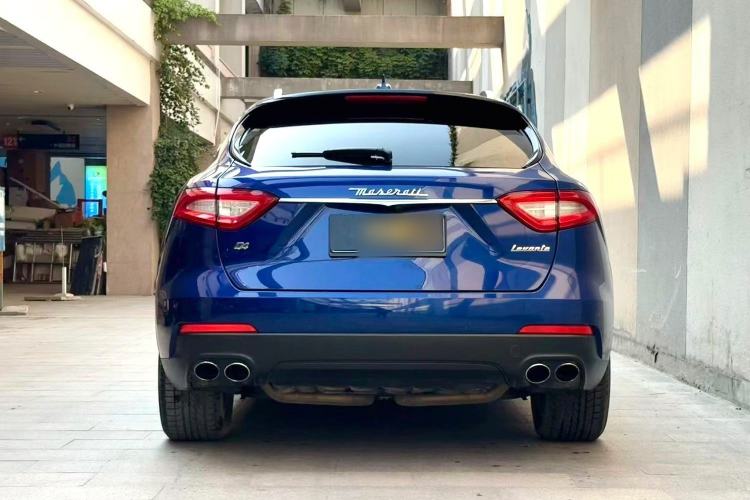 Used Maserati Levante 2016 3.0T Standard Edition Exterior 4