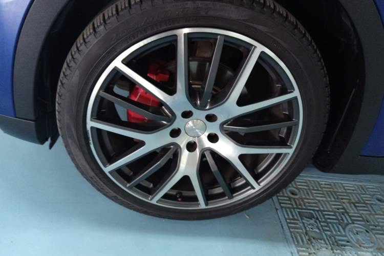 Used Maserati Levante 2016 3.0T Standard Edition Exterior 4