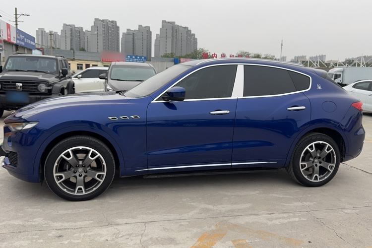 Used Maserati Levante 2016 3.0T Standard Edition Exterior 4