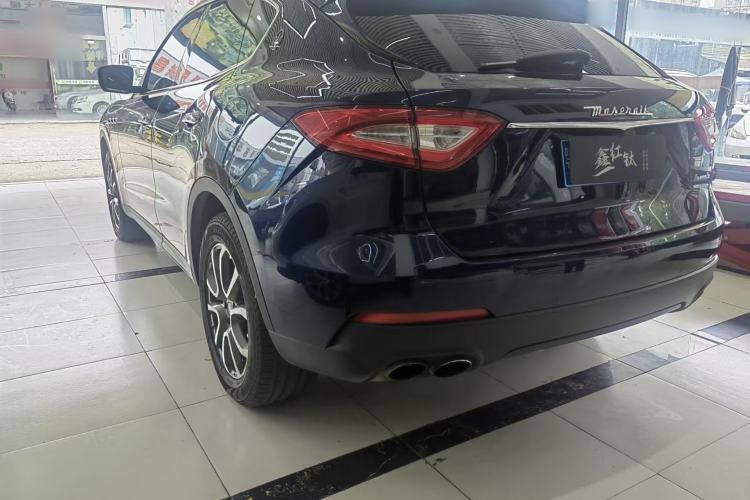 Used Maserati Levante 2016 3.0T Standard Edition Exterior 4
