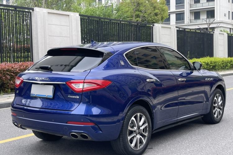 Used Maserati Levante 2016 3.0T Standard Edition Exterior 5