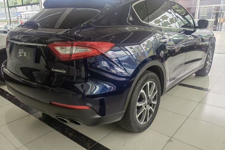 Used Maserati Levante 2016 3.0T Standard Edition Exterior 5