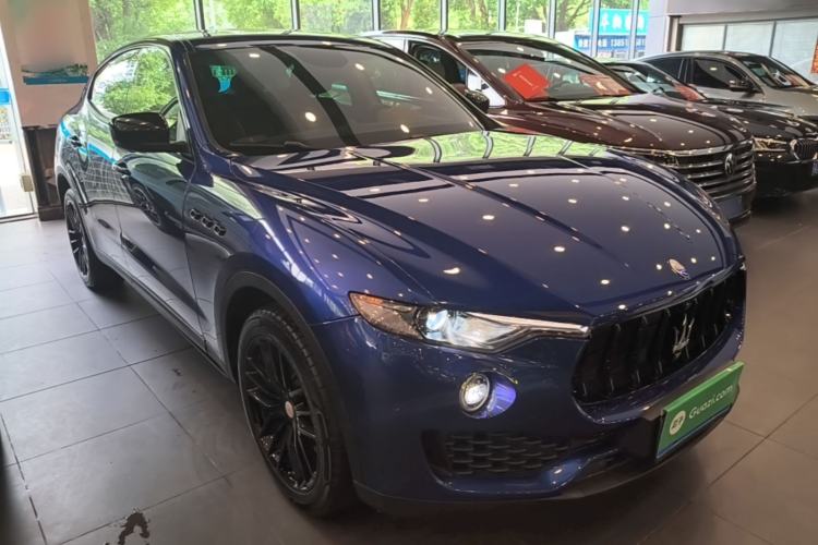 Used Maserati Levante 2016 3.0T Standard Edition Front Right 45 Deg
