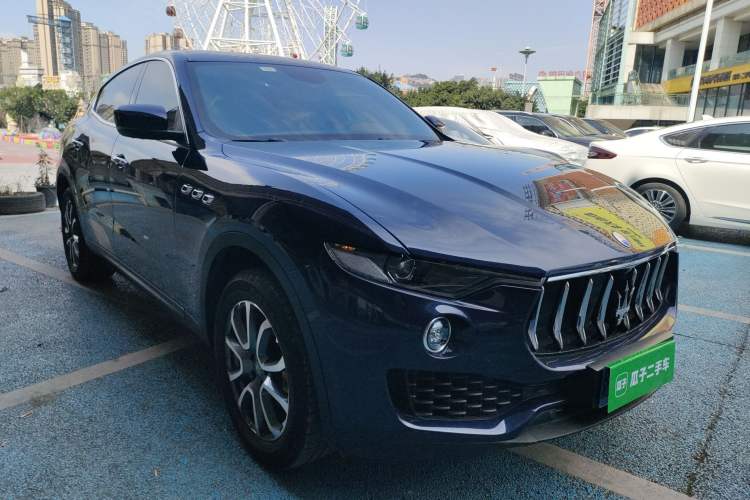 Used Maserati Levante 2016 3.0T Standard Edition Front Right 45 Deg