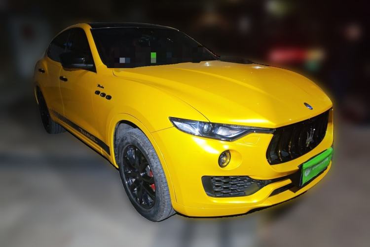 Used Maserati Levante 2016 3.0T Standard Edition Front Right 45 Deg