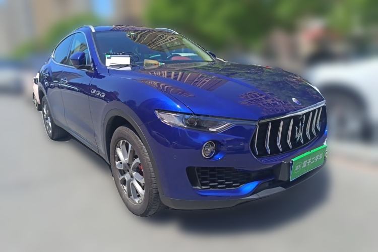 Used Maserati Levante 2016 3.0T Standard Edition Front Right 45 Deg