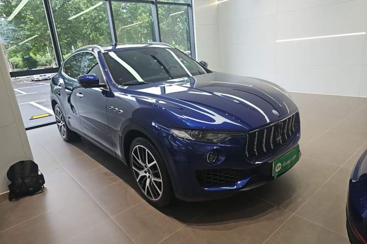 Used Maserati Levante 2016 3.0T Standard Edition Front Right 45 Deg