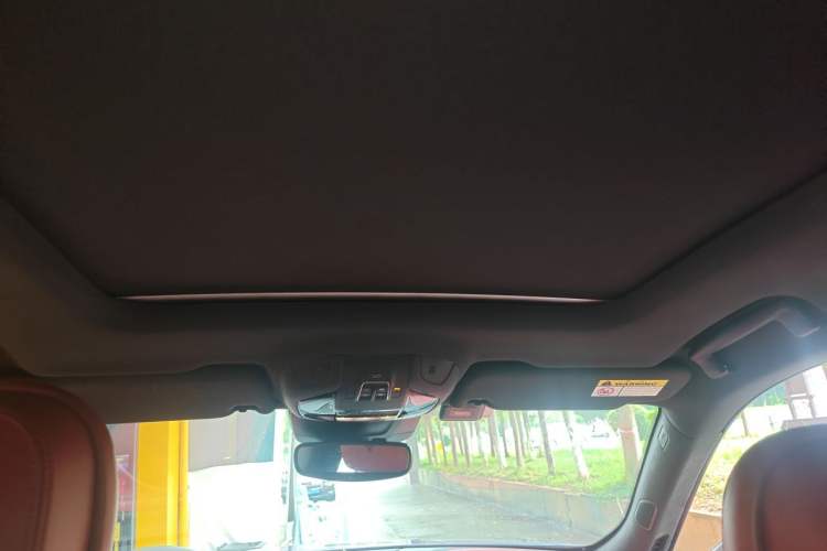 Used Maserati Levante 2016 3.0T Standard Edition Headliner