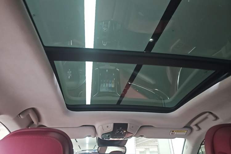 Used Maserati Levante 2016 3.0T Standard Edition Headliner