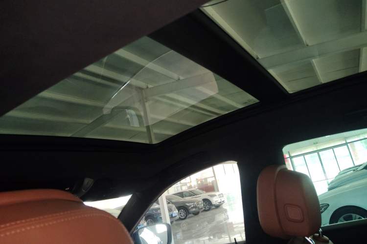 Used Maserati Levante 2016 3.0T Standard Edition Headliner