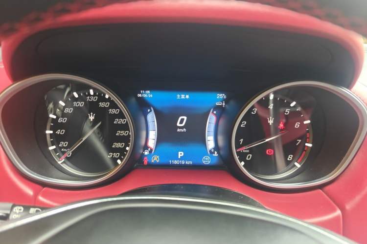 Used Maserati Levante 2016 3.0T Standard Edition Instrument Cluster