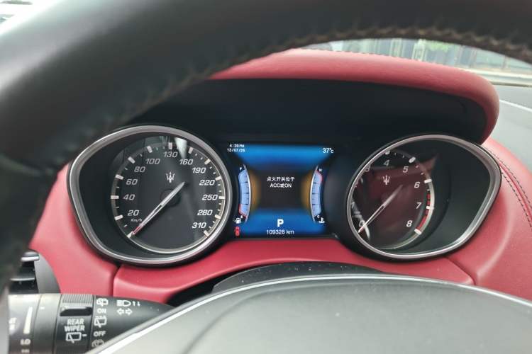 Used Maserati Levante 2016 3.0T Standard Edition Instrument Cluster