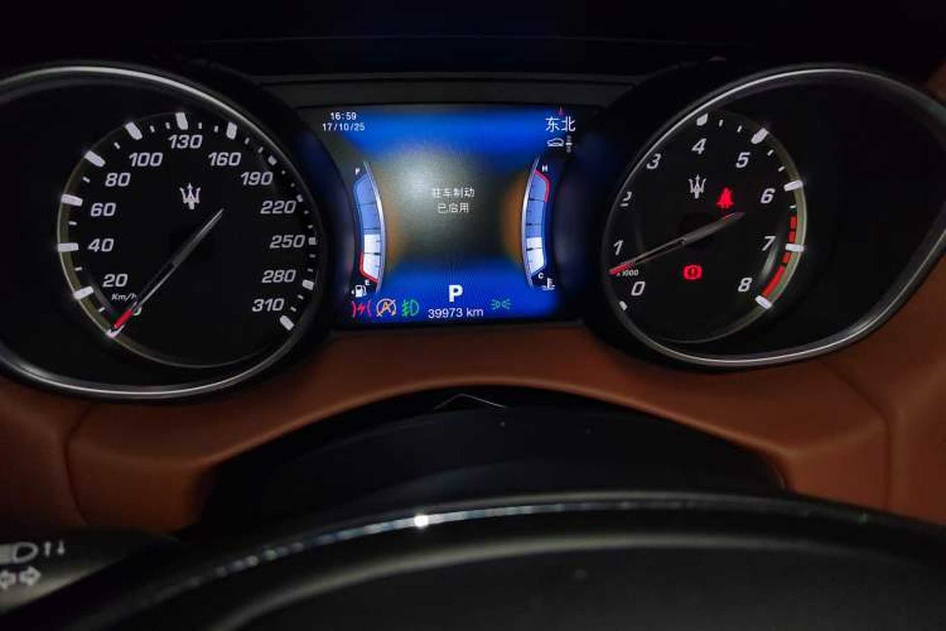 Used Maserati Levante 2016 3.0T Standard Edition Instrument Cluster