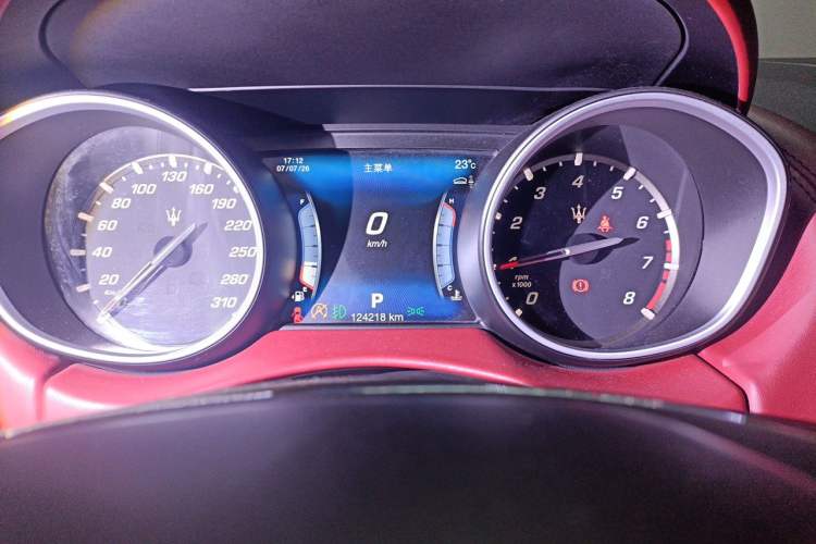Used Maserati Levante 2016 3.0T Standard Edition Instrument Cluster