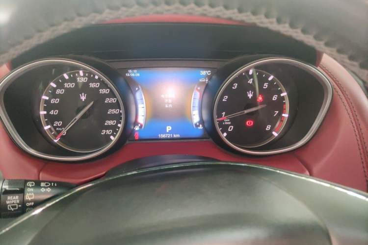 Used Maserati Levante 2016 3.0T Standard Edition Instrument Cluster