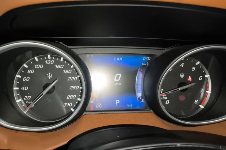 Used Maserati Levante 2016 3.0T Standard Edition Instrument Cluster