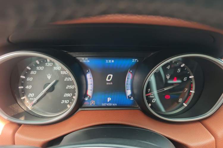 Used Maserati Levante 2016 3.0T Standard Edition Instrument Cluster