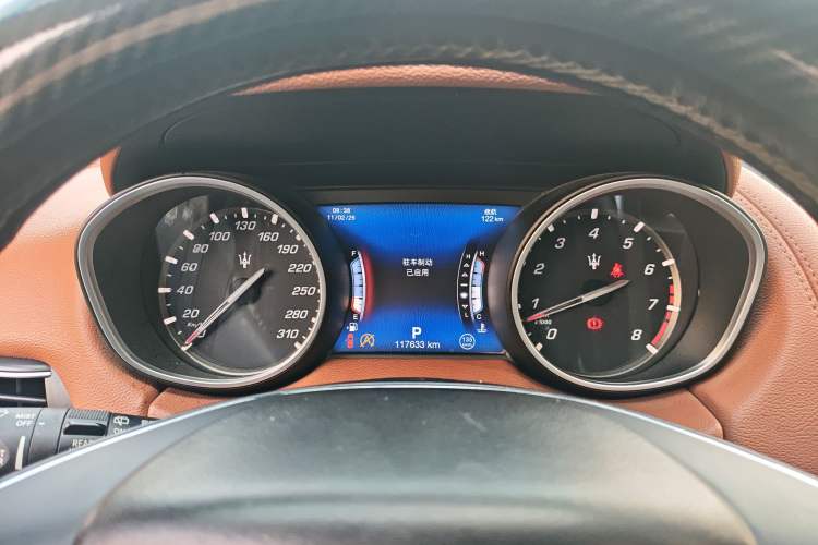 Used Maserati Levante 2016 3.0T Standard Edition Instrument Cluster