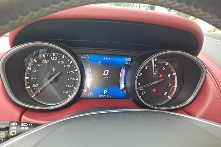 Used Maserati Levante 2016 3.0T Standard Edition Instrument Cluster