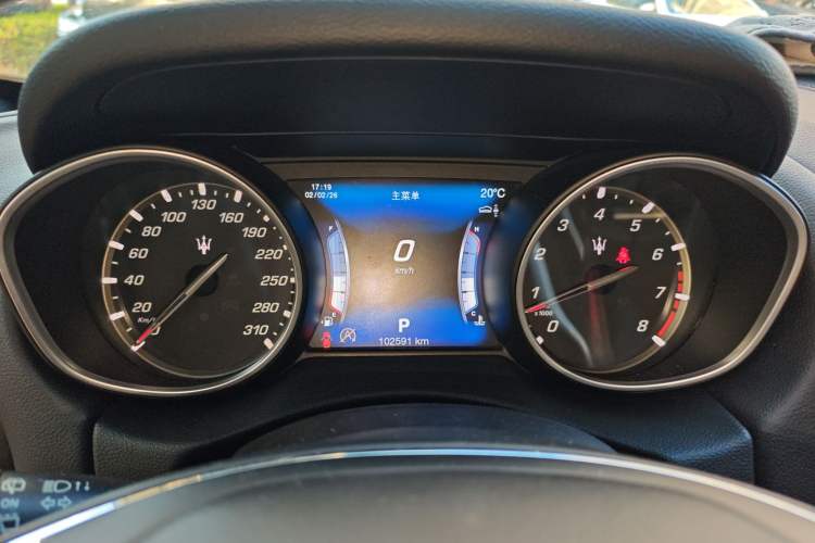 Used Maserati Levante 2016 3.0T Standard Edition Instrument Cluster