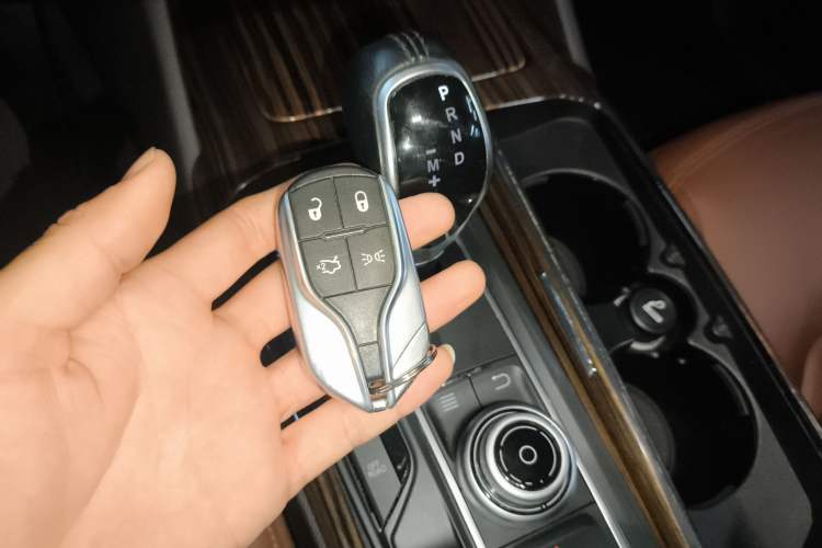 Used Maserati Levante 2016 3.0T Standard Edition Interior 1