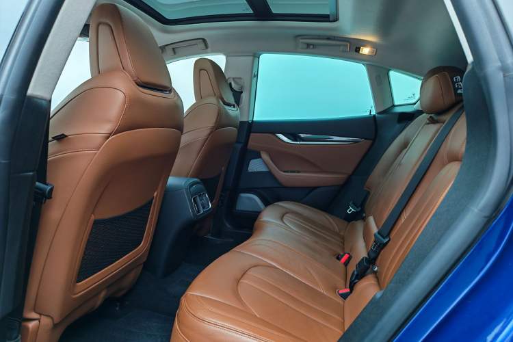 Used Maserati Levante 2016 3.0T Standard Edition Interior 12