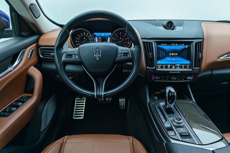 Used Maserati Levante 2016 3.0T Standard Edition Interior 3