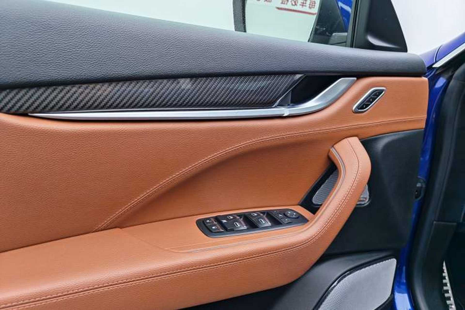 Used Maserati Levante 2016 3.0T Standard Edition Interior 9
