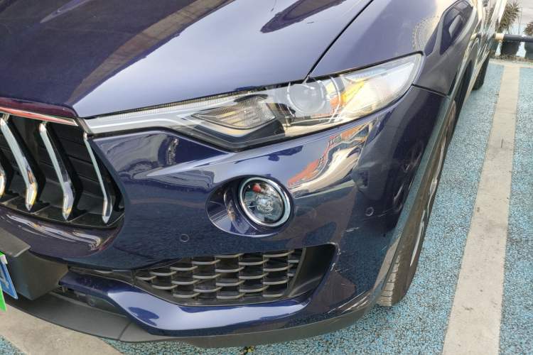 Used Maserati Levante 2016 3.0T Standard Edition Left Front Headlight
