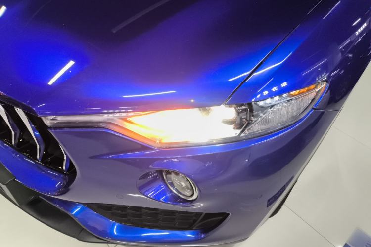 Used Maserati Levante 2016 3.0T Standard Edition Left Front Headlight