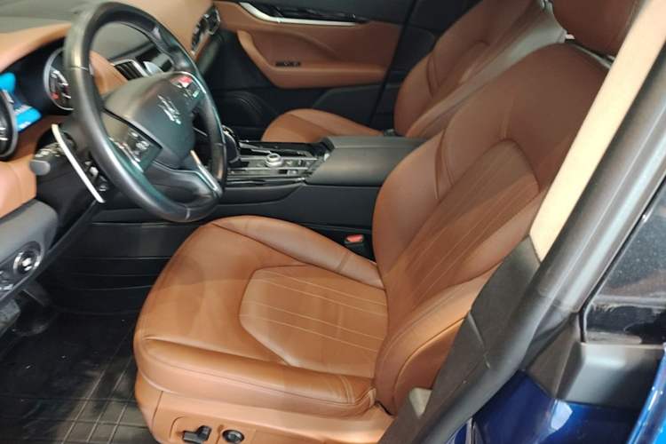 Used Maserati Levante 2016 3.0T Standard Edition Left Front Seat
