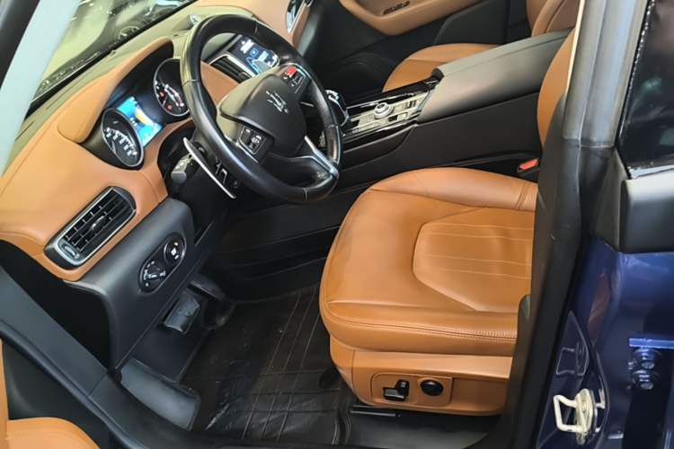 Used Maserati Levante 2016 3.0T Standard Edition Left Front Seat