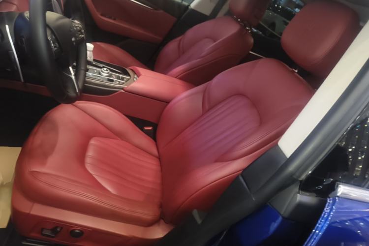 Used Maserati Levante 2016 3.0T Standard Edition Left Front Seat