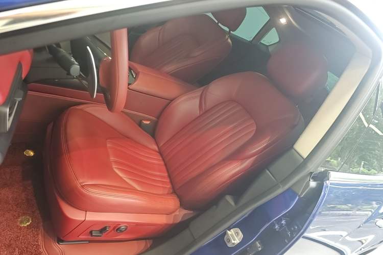 Used Maserati Levante 2016 3.0T Standard Edition Left Front Seat