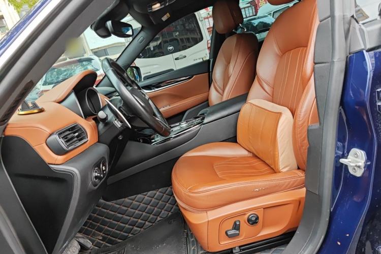 Used Maserati Levante 2016 3.0T Standard Edition Left Front Seat