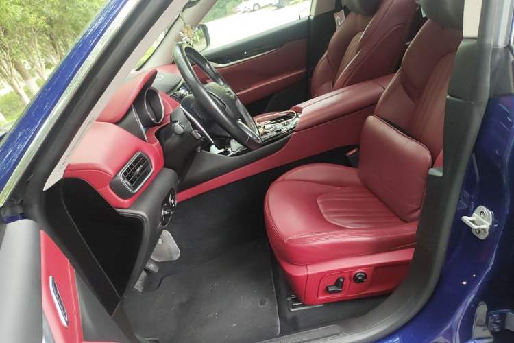 Used Maserati Levante 2016 3.0T Standard Edition Left Front Seat