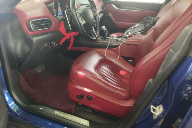 Used Maserati Levante 2016 3.0T Standard Edition Left Front Seat