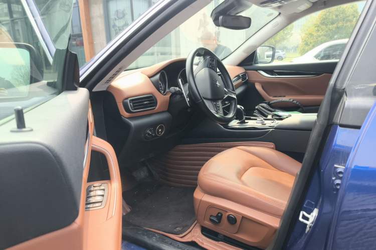 Used Maserati Levante 2016 3.0T S Standard Model Left Front Seat