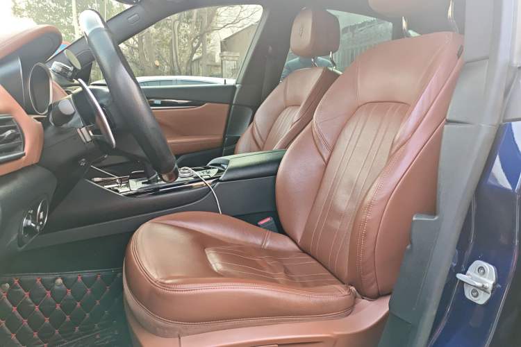 Used Maserati Levante 2016 3.0T Standard Edition Left Front Seat