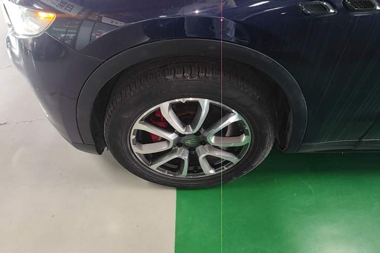 Used Maserati Levante 2016 3.0T Standard Edition Left Front Wheel Hub