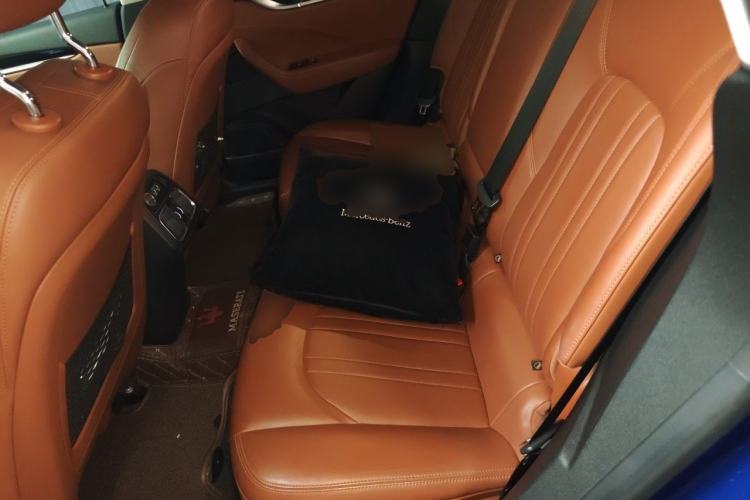 Used Maserati Levante 2016 3.0T Standard Edition Left Rear Seat