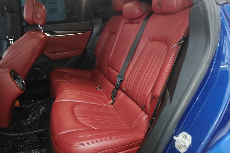 Used Maserati Levante 2016 3.0T Standard Edition Left Rear Seat