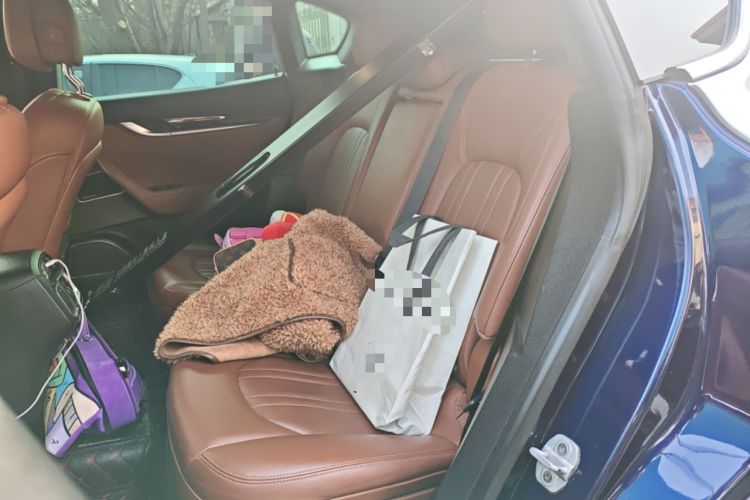 Used Maserati Levante 2016 3.0T Standard Edition Left Rear Seat